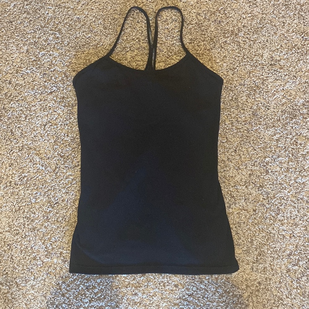 Black lululemon tank top